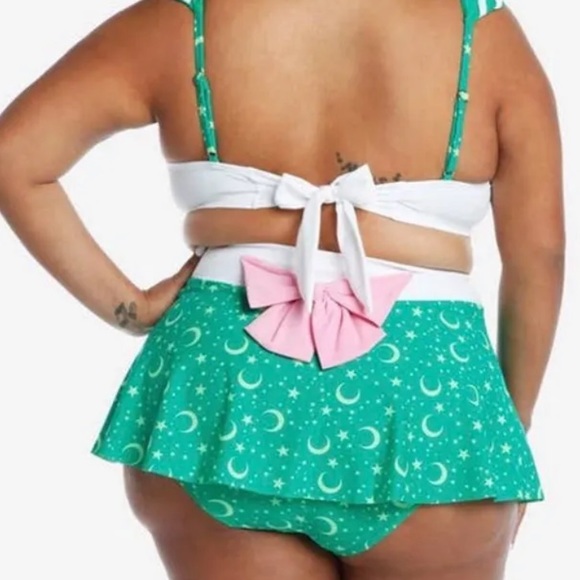 SOLD‼️ HOT TOPIC Sailor Moon Sailor Jupiter Cosplay Skirted Swim Bottom Plus - Picture 3 of 13